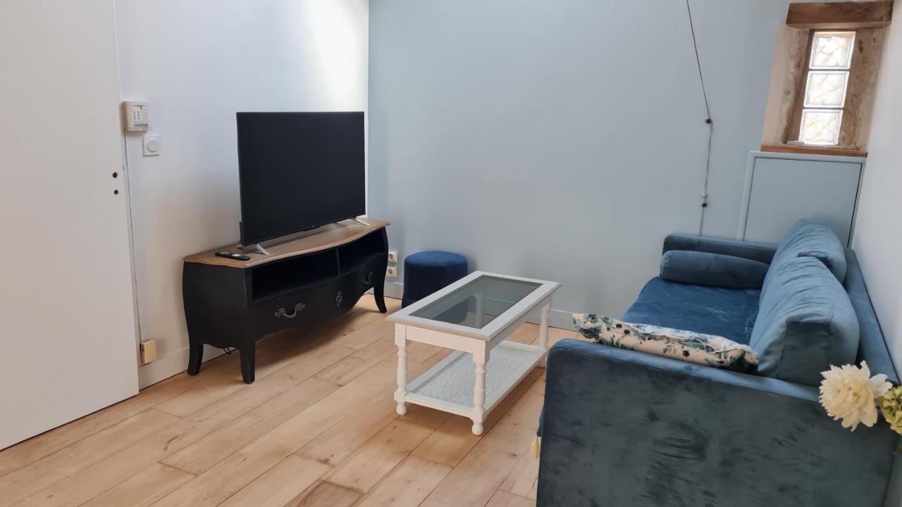 Belle Suite Dans Corps De Ferme - Logement Alicia Villiers-sous-Grez 外观 照片