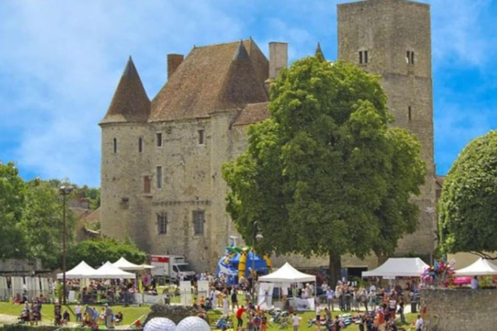 Belle Suite Dans Corps De Ferme - Logement Alicia Villiers-sous-Grez 外观 照片